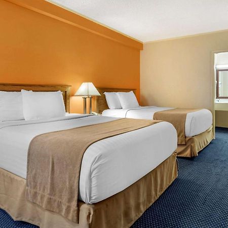 Asam Hotel Goodland Kültér fotó
