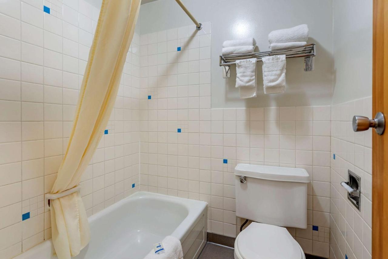 Asam Hotel Goodland Kültér fotó