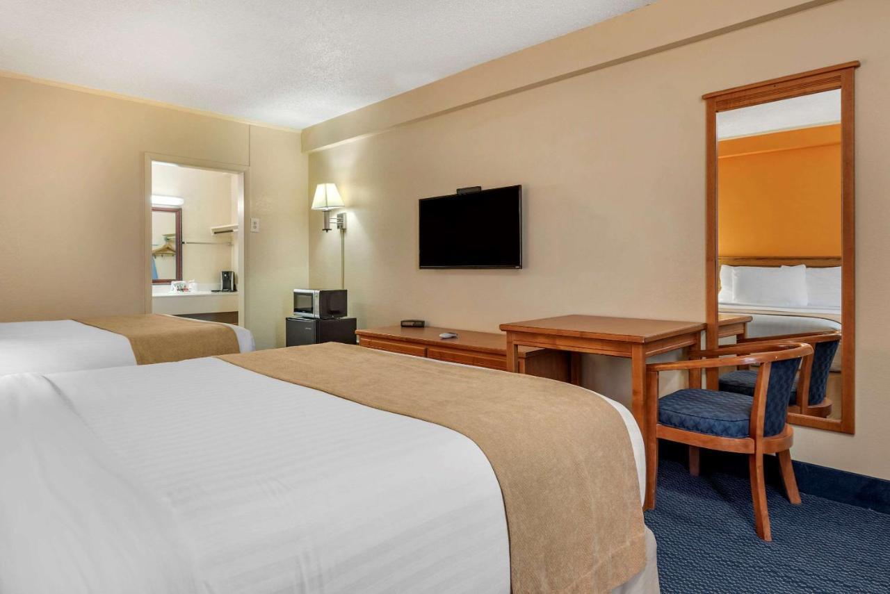 Asam Hotel Goodland Kültér fotó