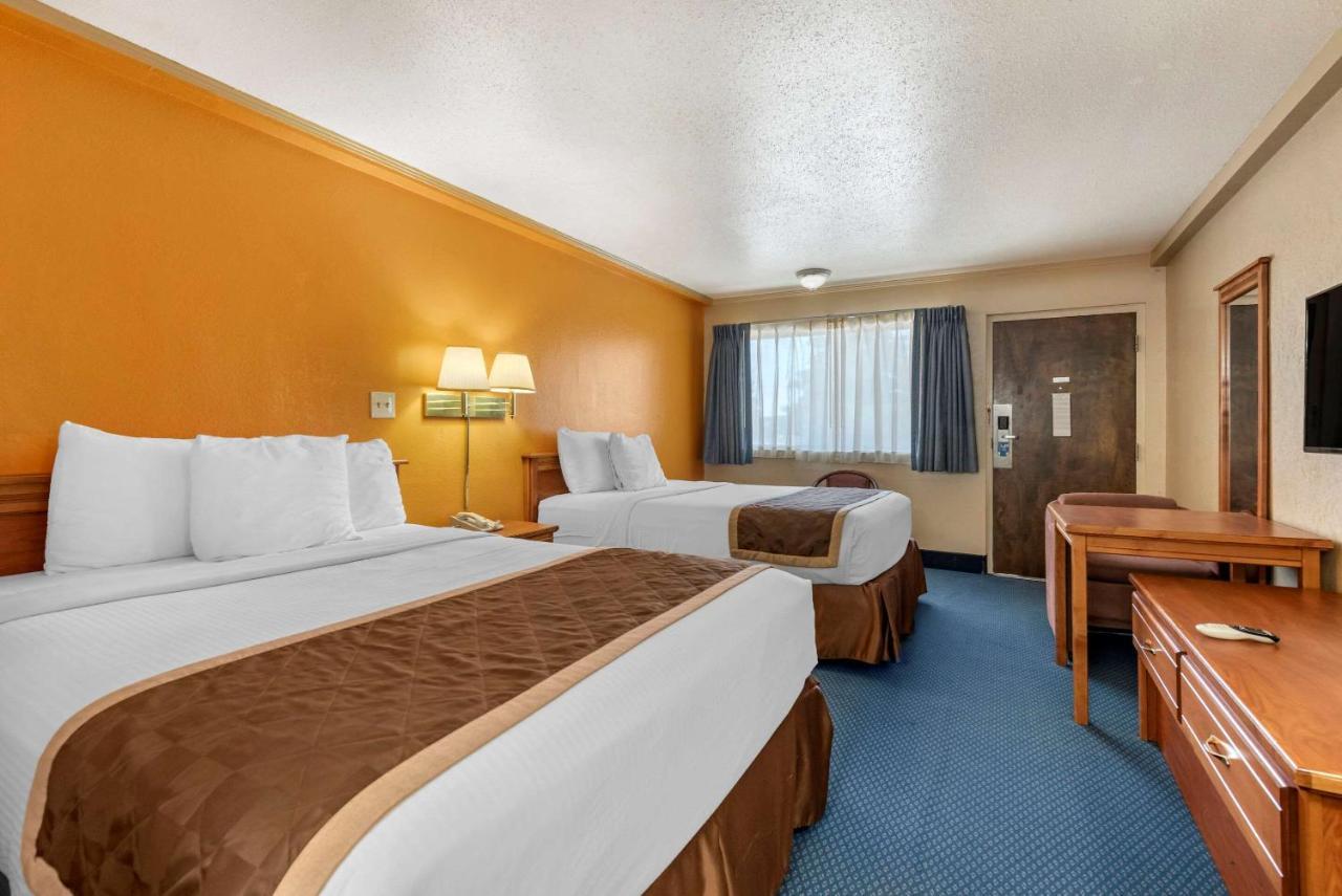 Asam Hotel Goodland Kültér fotó