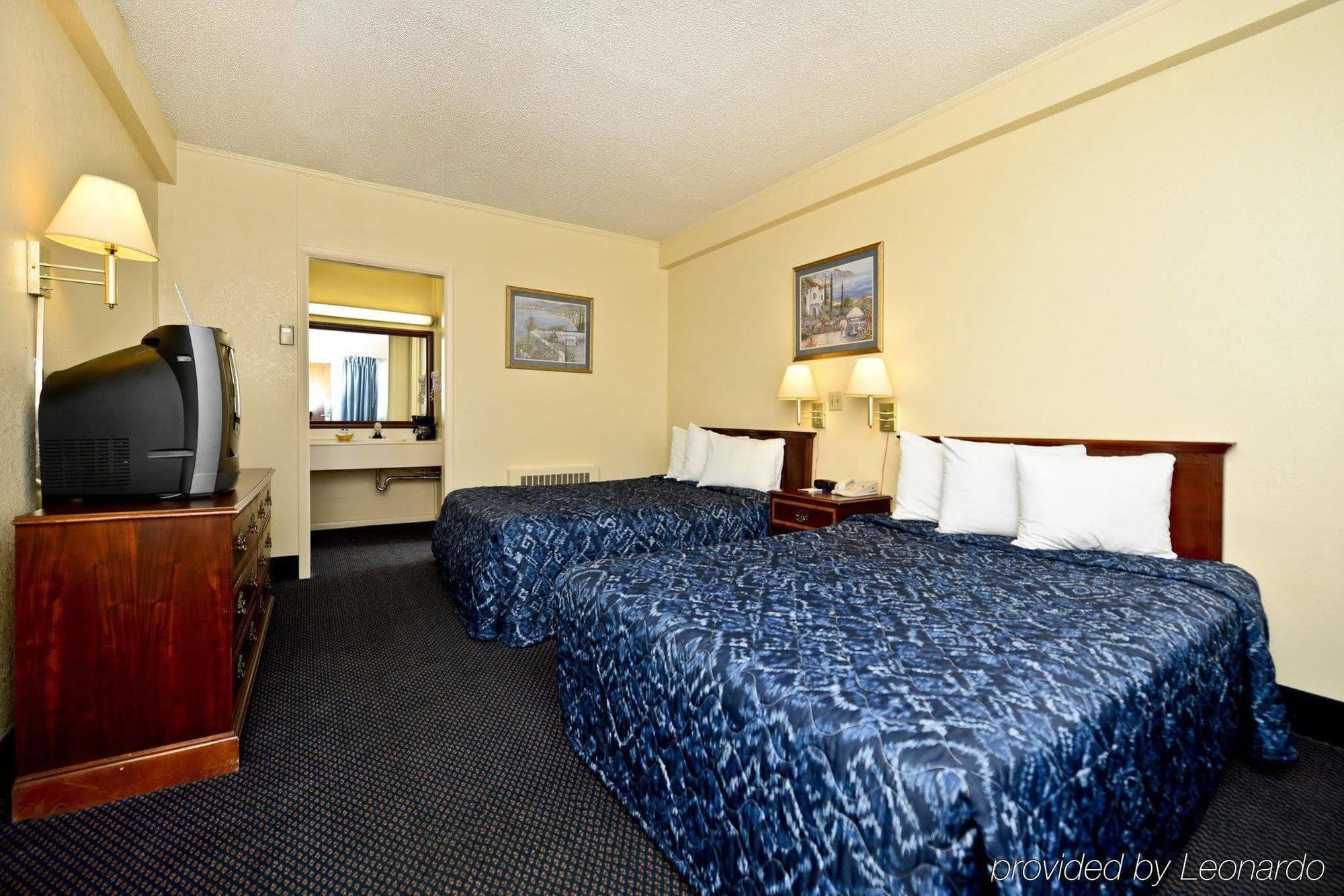 Asam Hotel Goodland Kültér fotó